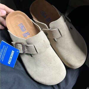 Birkenstock Boston taupe suede mule clogs